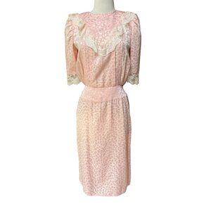 1980s does Victorian/Edwardian Era Lace Trim, Pale‎ Peach Midi Dress